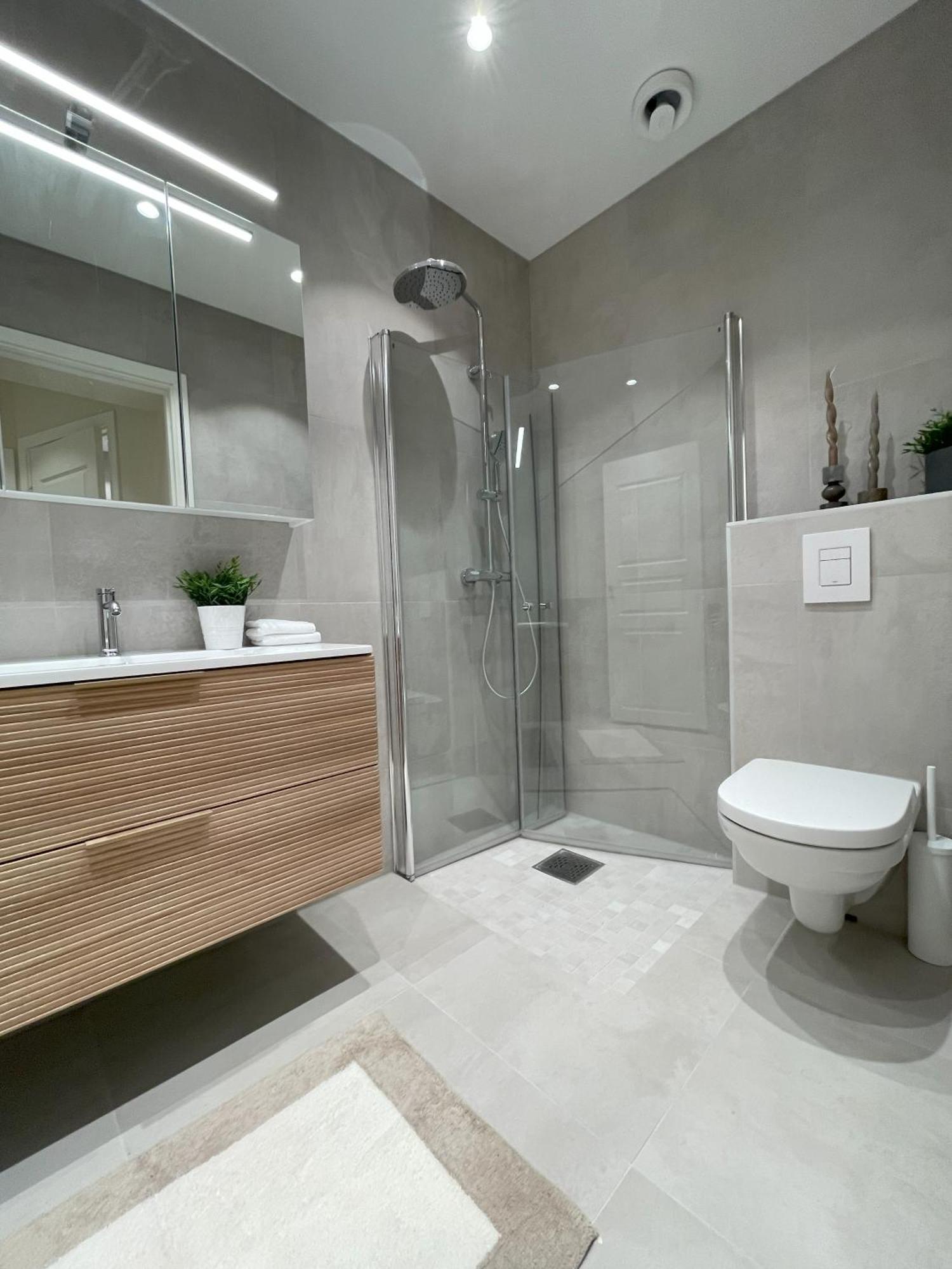 Apartamento 6 Soverom I Moderne Sentralt I Sentrum